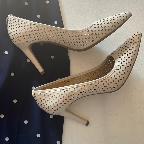 Michael Kors Shoes - Michael Kors | cream color heels